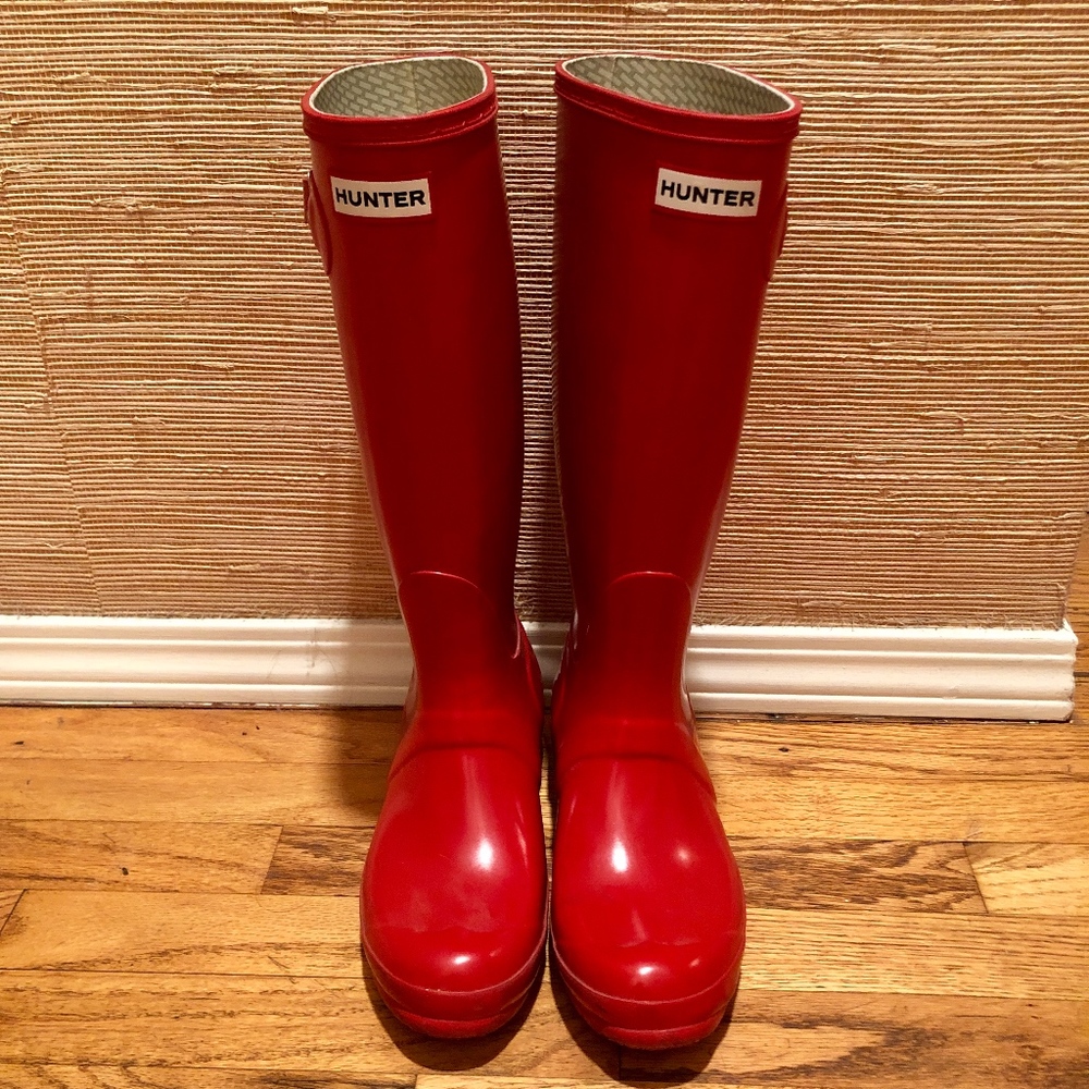 Hunter Original Boots in Gloss Red